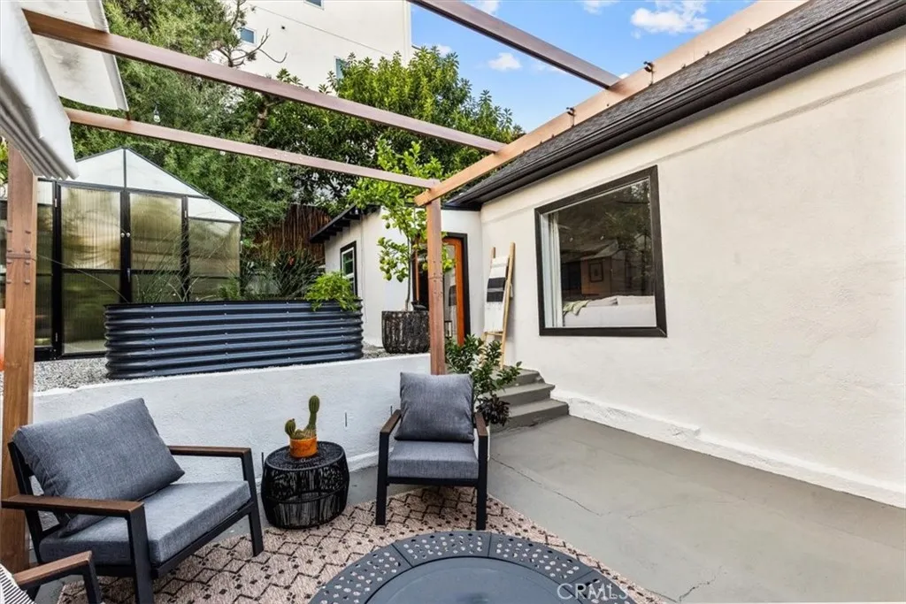 2207 - 2009 Apex Avenue, Los Angeles, California 90039 home-pic-28